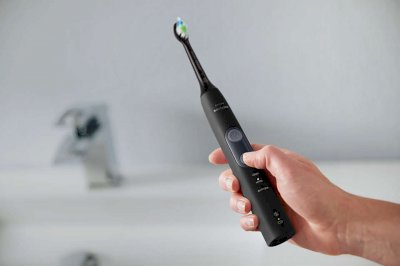 Sonična električna zobna ščetka Philips HX6850 (Philips Sonicare ProtectiveClean 5100)